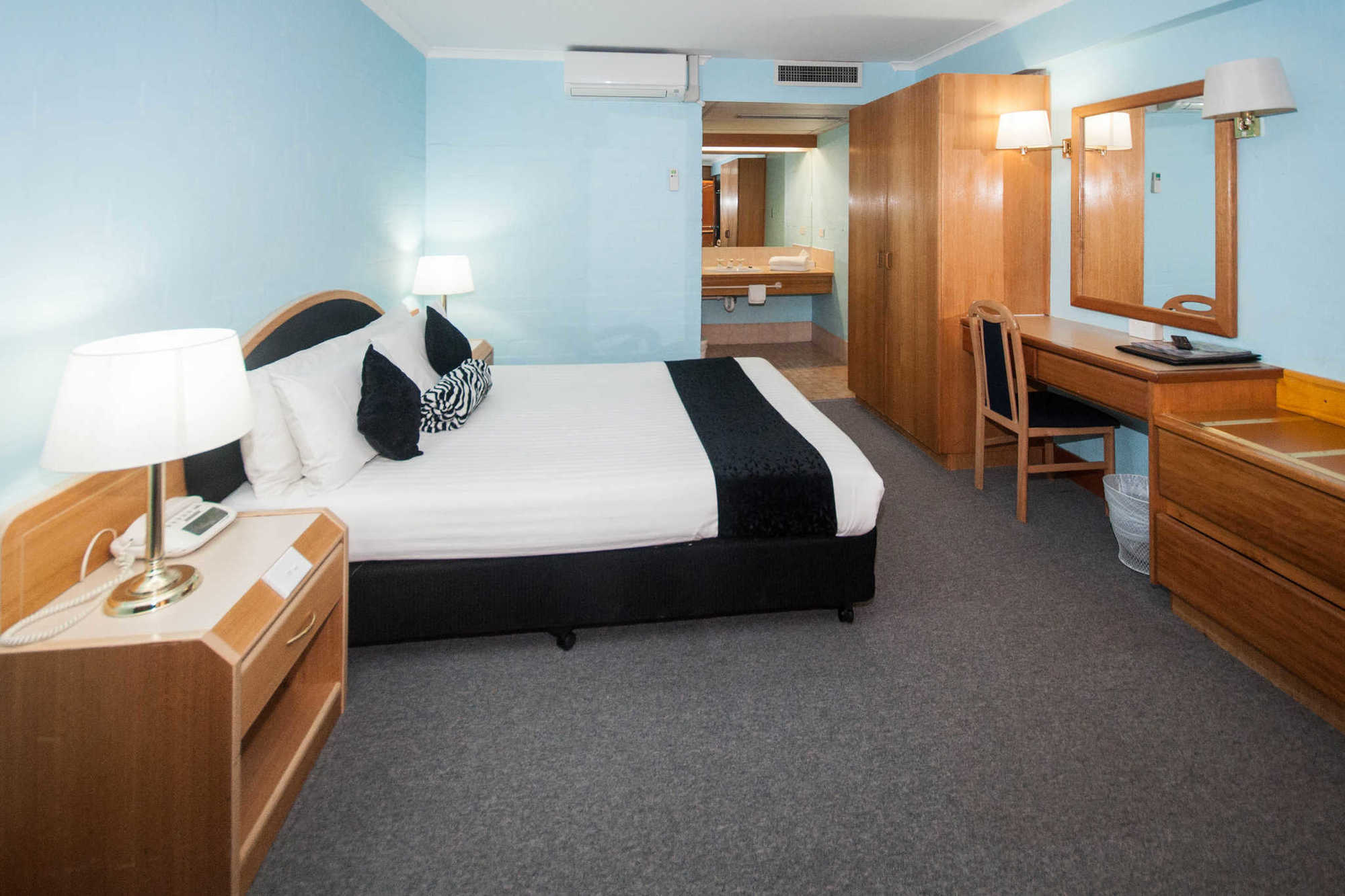 Capital Airport Motel Queanbeyan Quarto foto